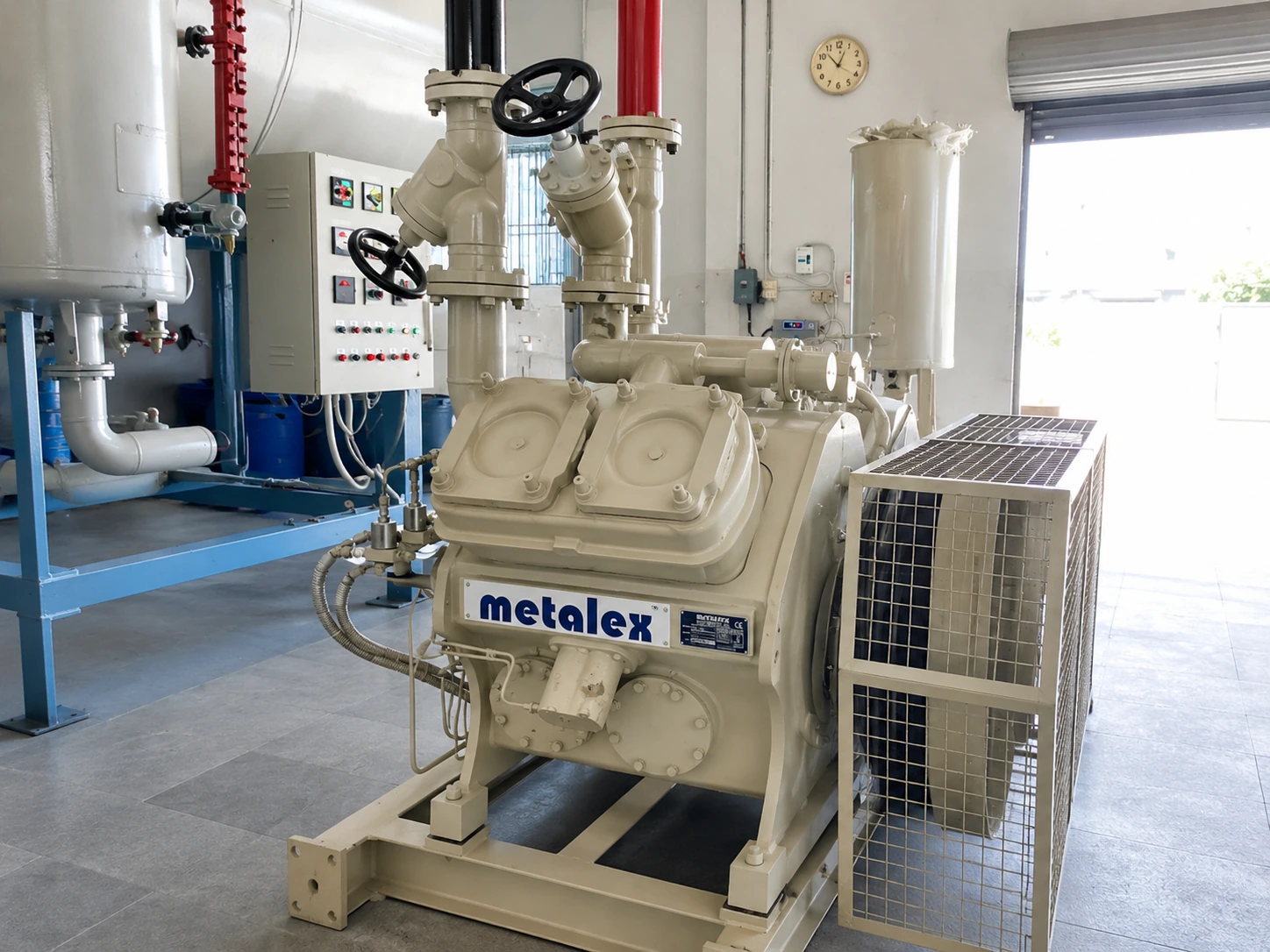 Metalex air cooled reciprocating ammonia compressor for industrial refrigeration projects